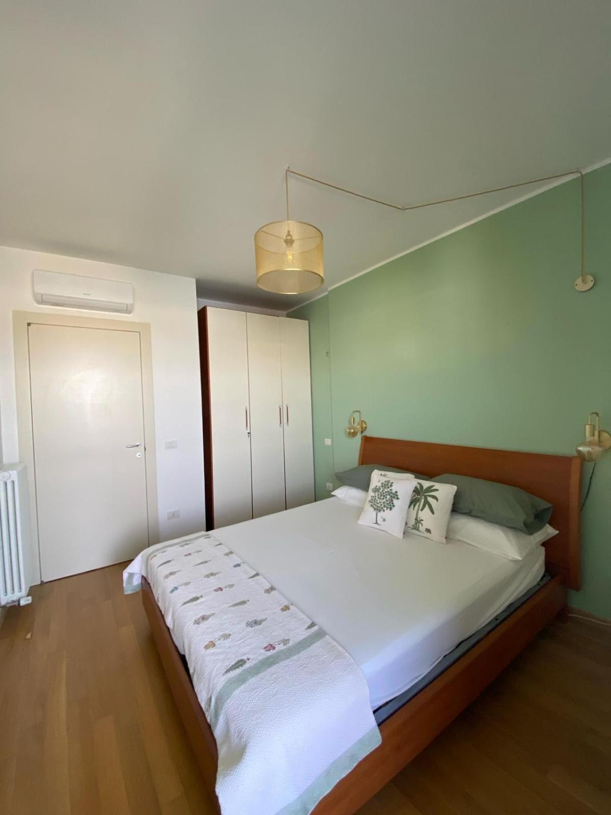 Appartamento Casa Del Porto Pesaro Esterno foto
