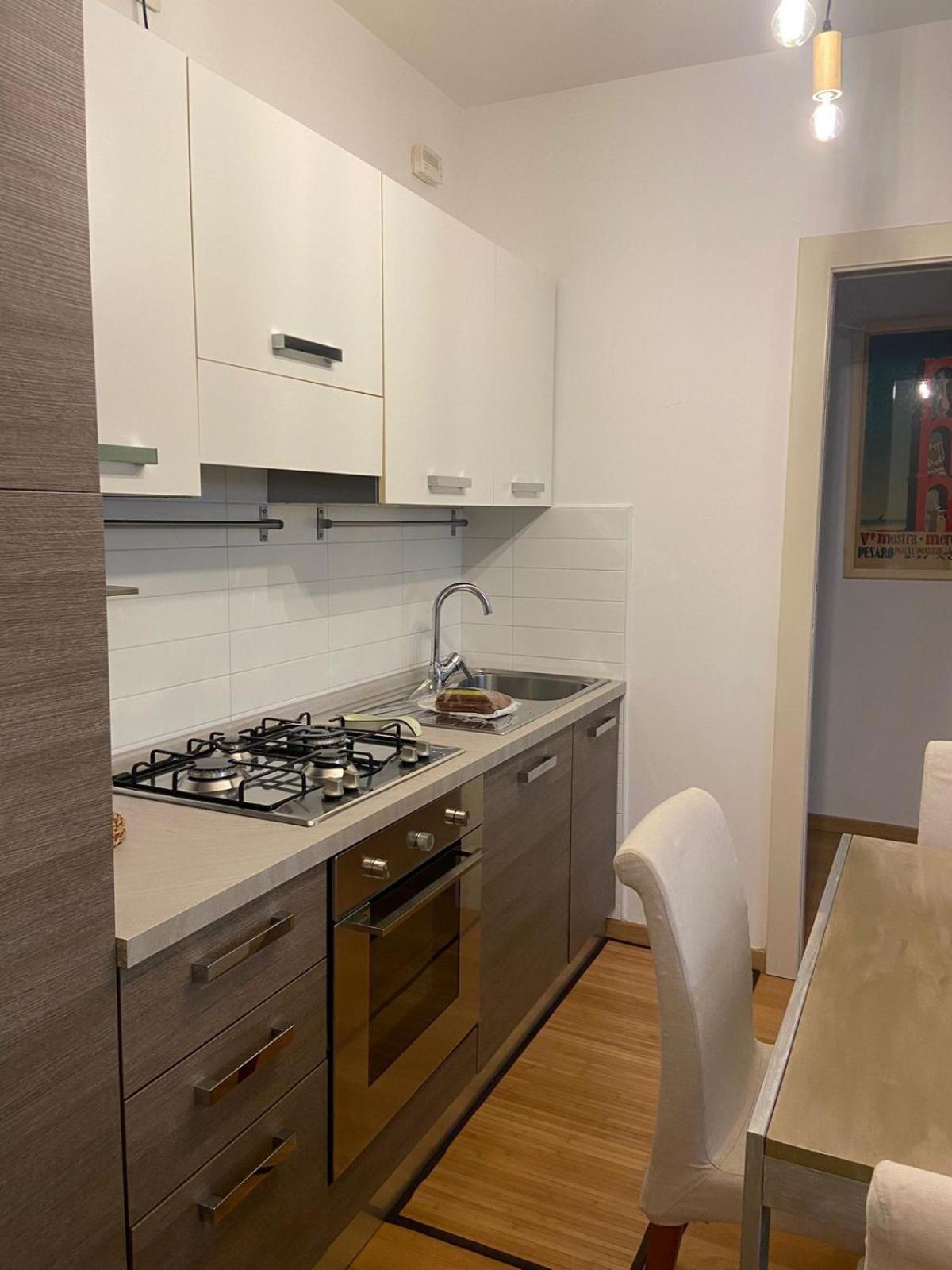 Appartamento Casa Del Porto Pesaro Esterno foto